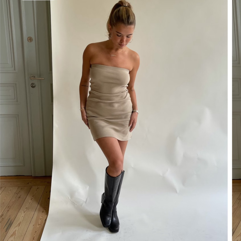 Djerf Avenue Tube Dress Nougat